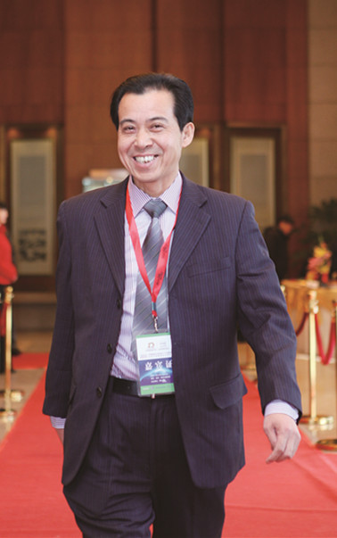 同大机械副总经理朱建新_副本