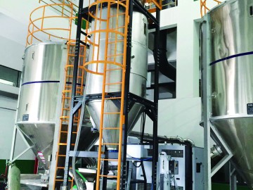 信易模块化除湿干燥系统用于造粒行业