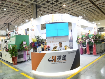 台湾震雄：全电机注塑打造“绿色”科技中国