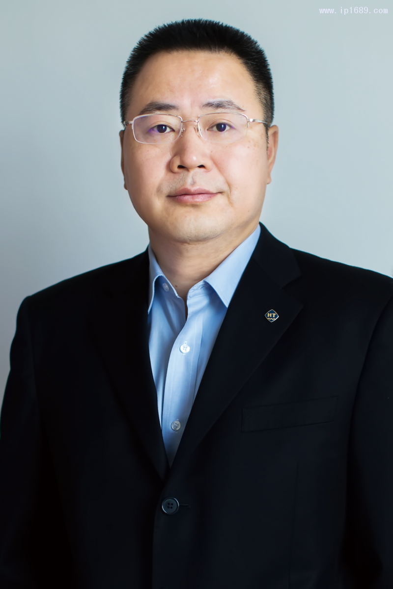 海天塑机集团高速机事业部总经理孙浩杰