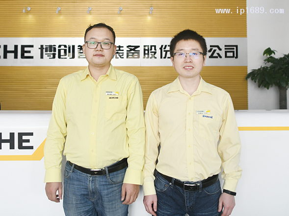 博创智能装备股份有限公司技术创新中心吴小廷（左）与朱燕志（右）