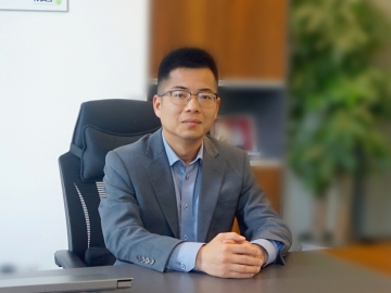 华威：致力于稳步提升客户综合能力