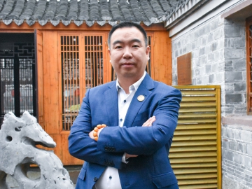 坚定方向 保持初心 稳步向前