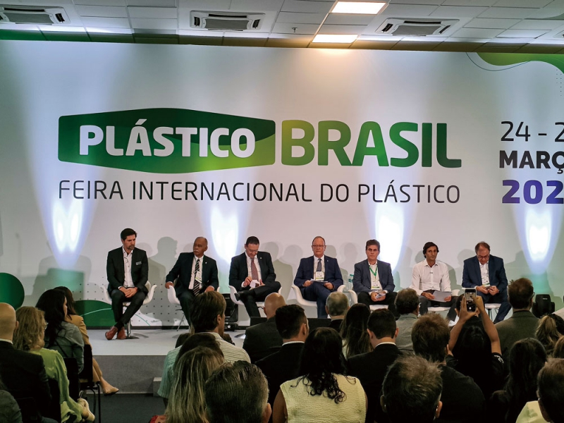 展会期间多场高端论坛和研讨会亦同步展开-拷贝