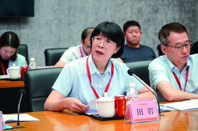 中国塑协再生利用专委会秘书长田岩