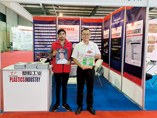 《万博游戏体育》海外精英团队重磅亮相